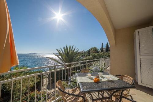Apartments Villa Sea 1838