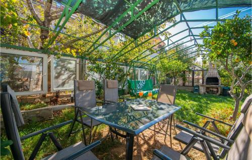 0-bedroom Apartment In Gornji Karin