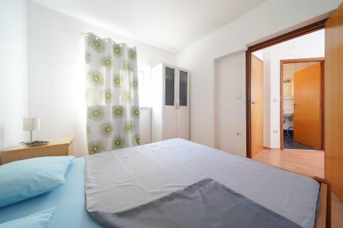 Holiday House Elashome