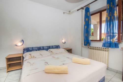 Apartments And Rooms Nikol