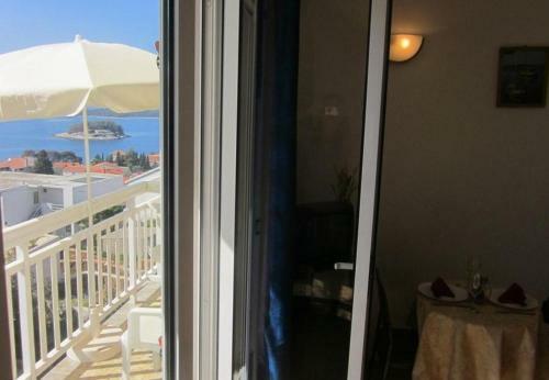 Hostal Apt And Room Dar - 400 M From Sea