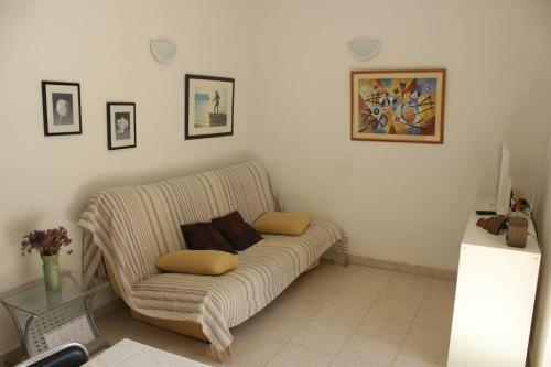 Apartments Davor - 20m From Sea