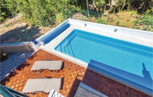 Four-bedroom Holiday Home In Jadranovo