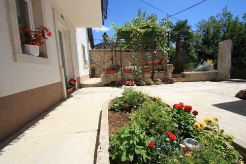Apartamentos Brnic 3