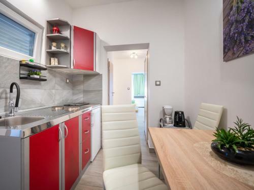 Apartment Mira-1