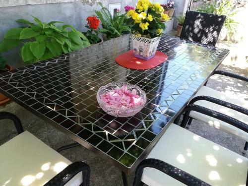 House Gardenia House