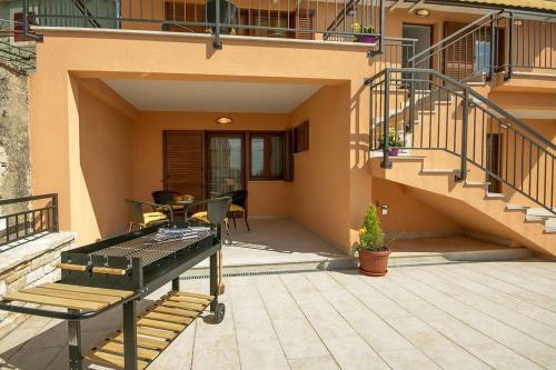 House Vilana