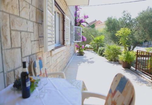Apartments Liza - 80m From The Sea