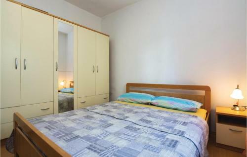 Two-bedroom Apartment In Krusevo