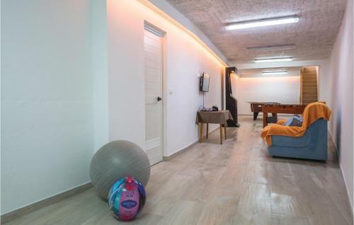 Two-bedroom Apartment In Medici