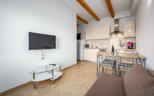 Apartments Drenje