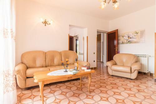 Apartments Ivica 1706