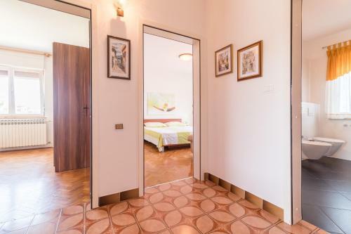 Apartments Ivica 1706