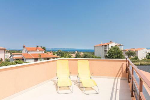 Apartments Ivica 1706