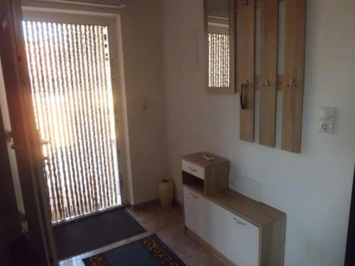 Spacious Apartment Brigitte With Garden