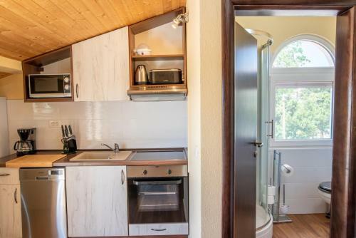 Hostal Via Flavia With Common Pool