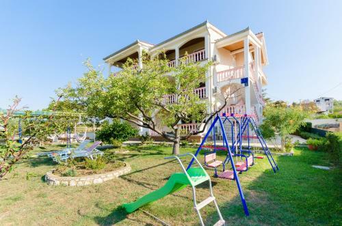 Apartments Danica