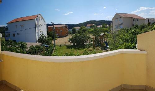 Sunny Apartments