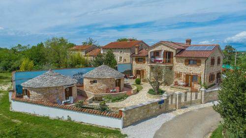 Hostal Apart Complex Villa Anja