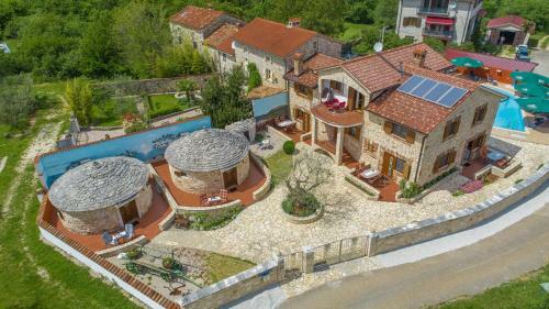 Hostal Apart Complex Villa Anja