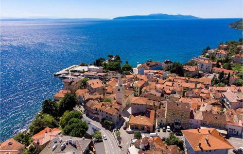 Awesome Home In Lovran W/ 3 Bedrooms