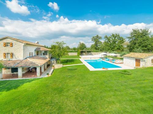 Enchanting Villa With Beautiful Stone Architecture