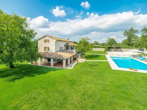 Enchanting Villa With Beautiful Stone Architecture