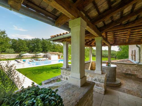 Enchanting Villa With Beautiful Stone Architecture