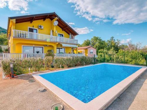 Simplistic Holiday Home In Lovran With Swimming Pool