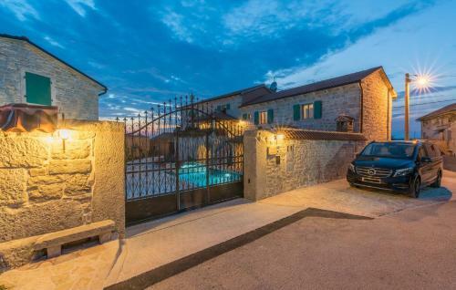 Villa Kata In Selina