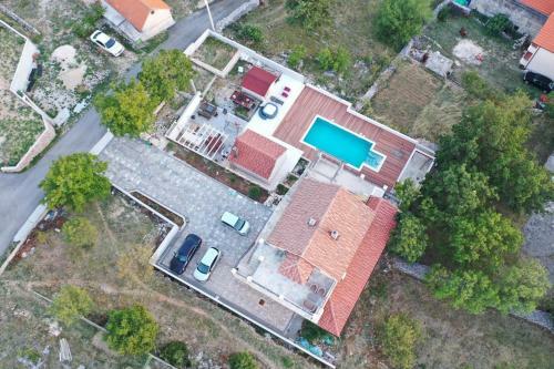 Villa Lady Stone Resort