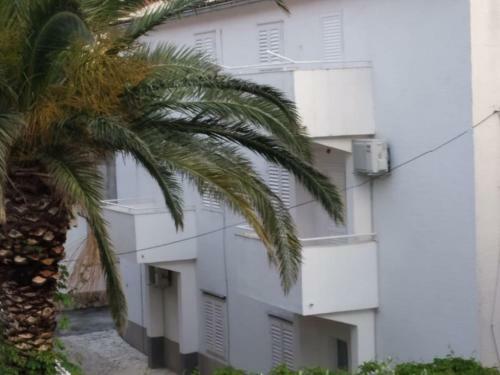 Hostal Guest House Gracijana