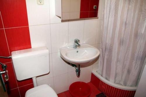 Apartments Sini-with Parking