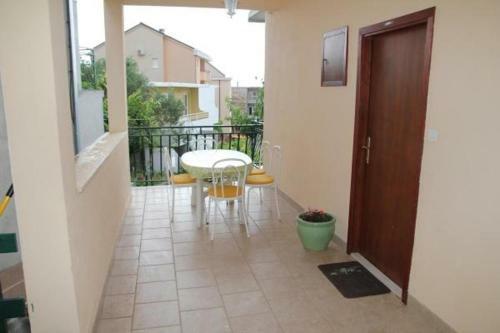 Apartments Sini-with Parking
