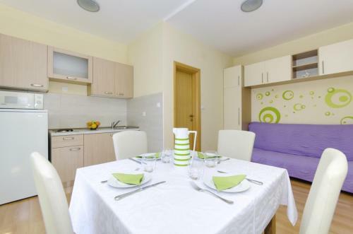 Apartments Gianni - Great Location