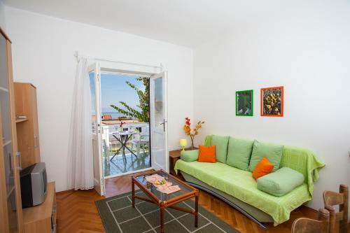 Apartmani Mira