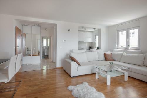 Apartments Antonella Bes