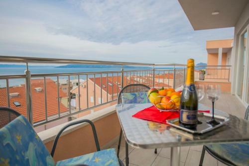 Apartment Paradise In Makarska, Sea View
