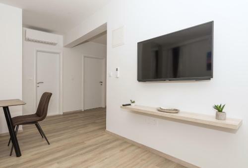 Beach Apartments Mara