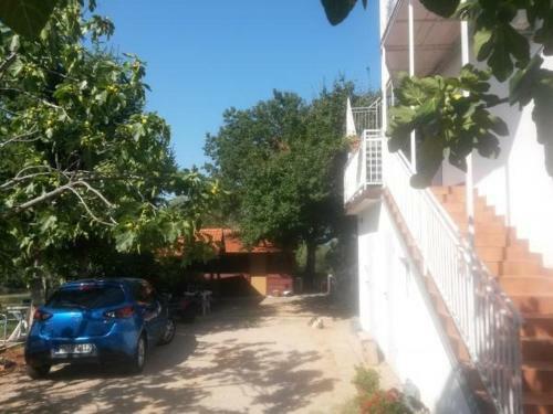 Apartment 4693-2 For Max. 4 Pers. In Malinska