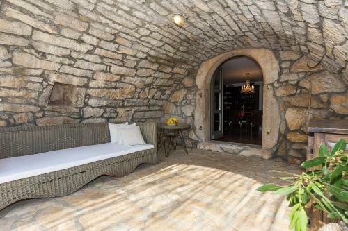 Luxury Grand Villa With Pool