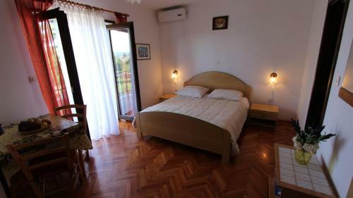Hostal Apartments And Rooms Jelka