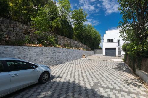 Hostal Apartments And Room Solis