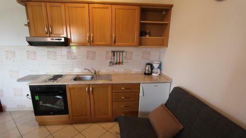 Hostal Apartments Miko