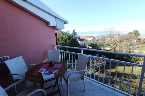 Hostal Apartments Valdina