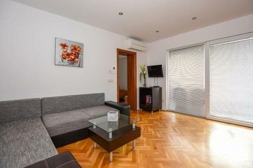 Apartments Mark
