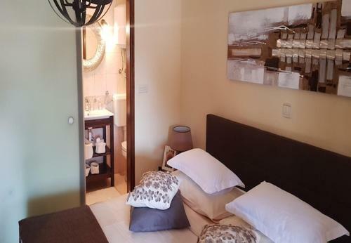 Hostal Apartments Rooms Perstel - Parking
