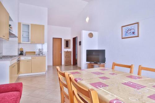 Apartments Istriensonne - Haus Anto