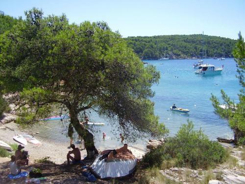 Holiday Home Denis - 100m From Sea