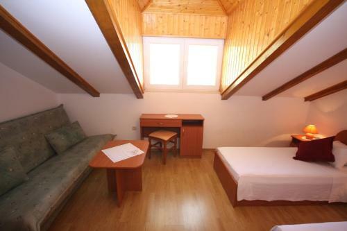 Apartments Nikola - Free Parking